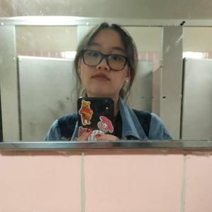 Meet your Posher, Becky